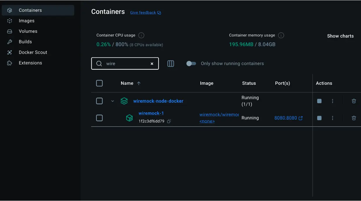 Diagrama que muestra el contenedor de WireMock ejecutándose en Docker Desktop